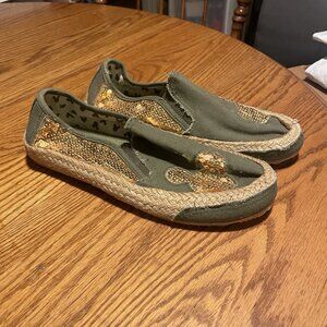 Mickey Mouse Army Olive Green Gold Sequins Women's Shoes Size 8